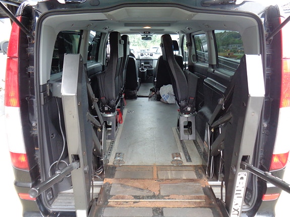 Mercedes-Benz Vito 113 30 of 30