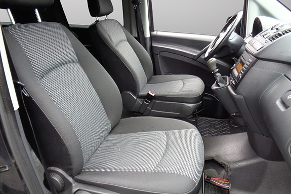 Mercedes-Benz Vito 113 15 of 30