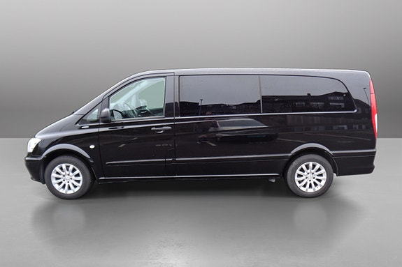 Mercedes-Benz Vito 113 2 of 30