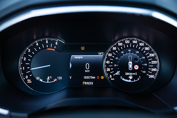 Ford S-MAX 26 of 30