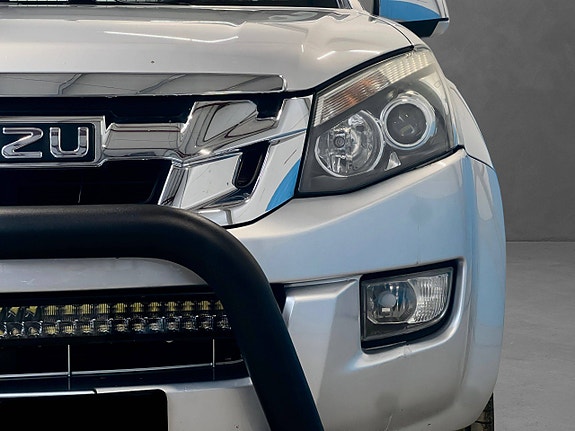 Isuzu D-max 3 of 30
