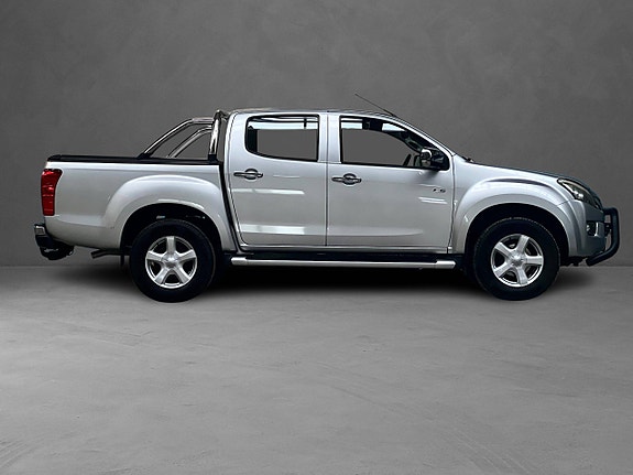 Isuzu D-max 6 of 30