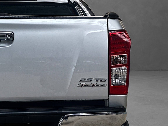 Isuzu D-max 9 of 30