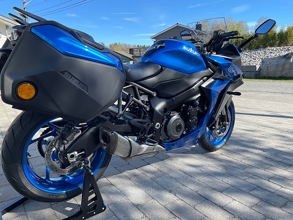 Suzuki GSX-S 1000 GT 6 of 9