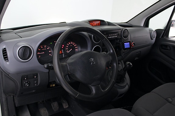 Peugeot Partner 9 of 21