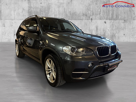 BMW X5 3 of 28