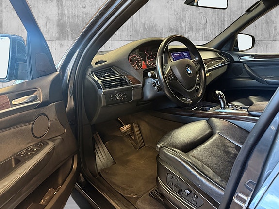 BMW X5 9 of 28