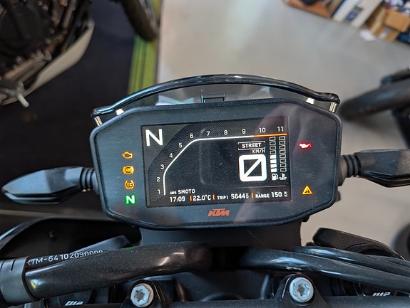 KTM 890 Duke 5 of 8