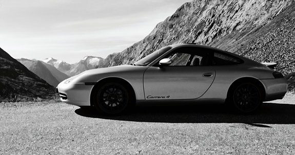 Porsche 911 12 of 16