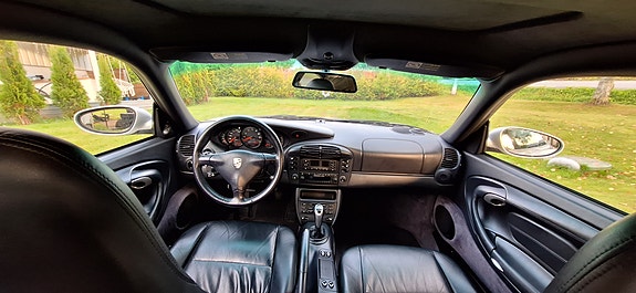 Porsche 911 13 of 16
