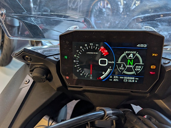 Suzuki GSX-S 1000 GT 7 of 11