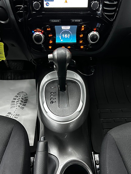 Nissan Juke 28 of 30