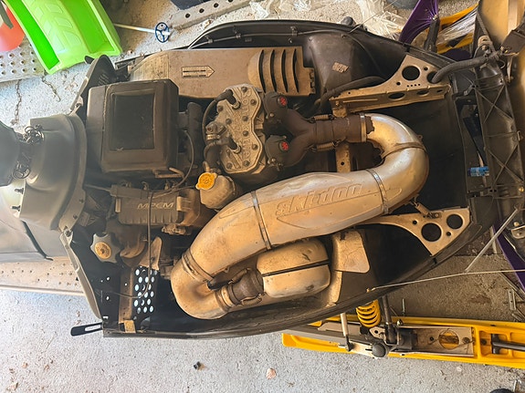 Ski-doo MXZ 4 of 5
