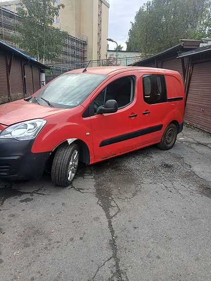Peugeot Partner 4 of 5