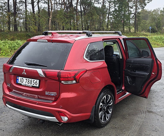 Mitsubishi Outlander 4 of 24