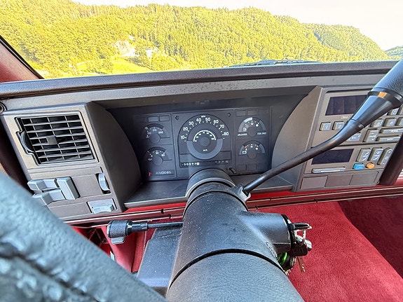 GMC Sierra 27 of 30