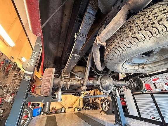 GMC Sierra 24 of 30