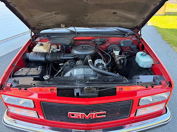 GMC Sierra 6 of 30