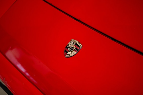 Porsche 944 10 of 30
