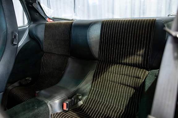 Porsche 944 20 of 30