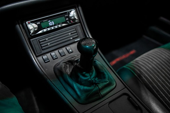 Porsche 944 30 of 30