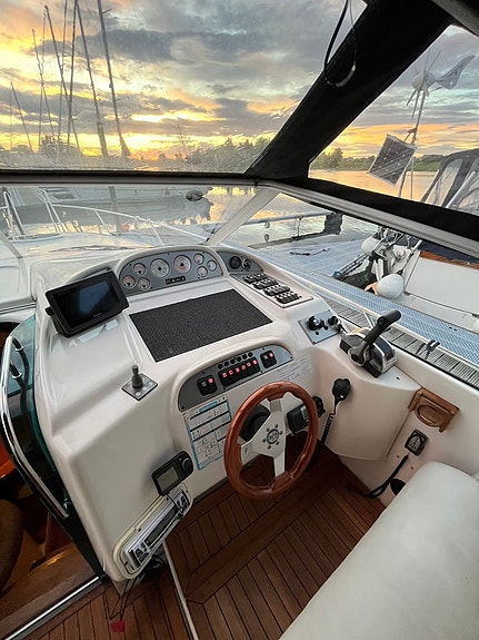 Nor-Dan Arctic Ocean Craft 1100 – romslig familiebåt med ny kalesje 15 of 30