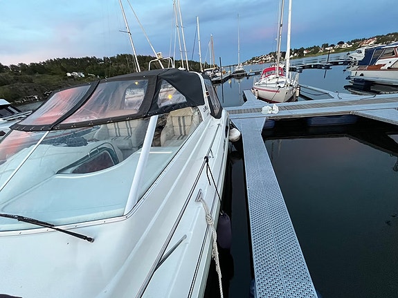Nor-Dan Arctic Ocean Craft 1100 – romslig familiebåt med ny kalesje 23 of 30