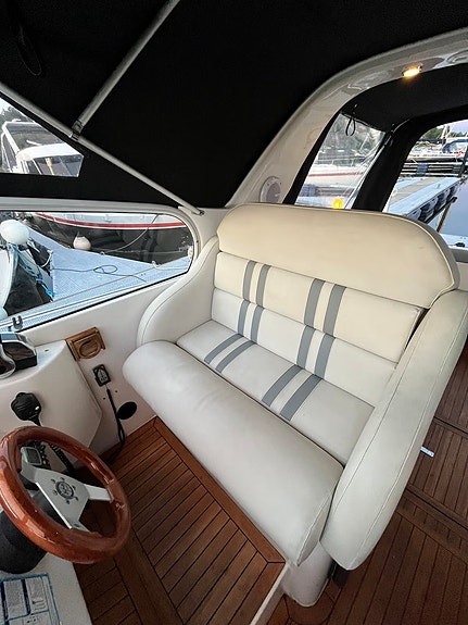 Nor-Dan Arctic Ocean Craft 1100 – romslig familiebåt med ny kalesje 10 of 30