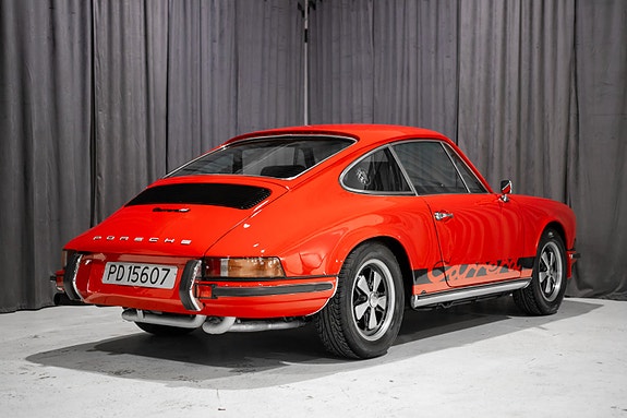 Porsche 911 T 2 of 29