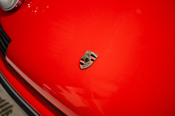 Porsche 911 T 12 of 29