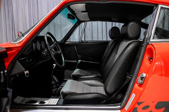 Porsche 911 T 20 of 29