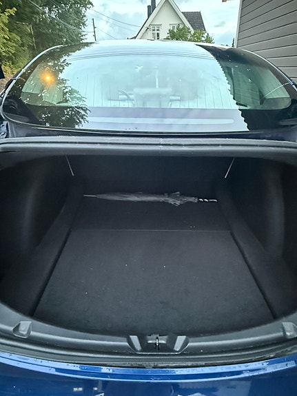 Tesla Model 3 12 of 17
