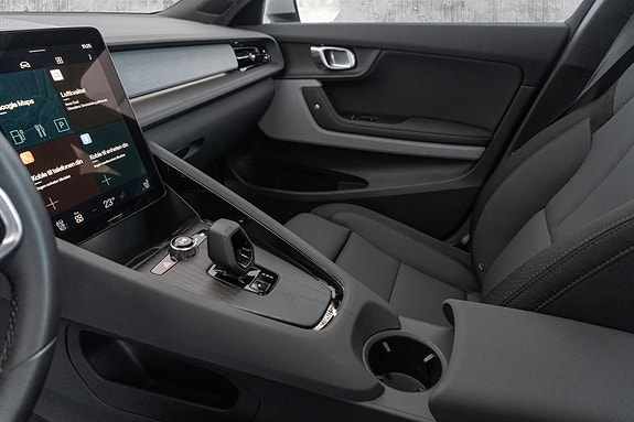 Polestar 2 17 of 30