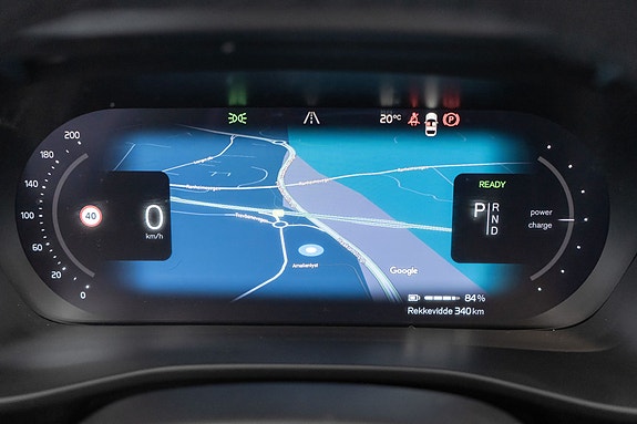 Volvo XC40 20 of 30