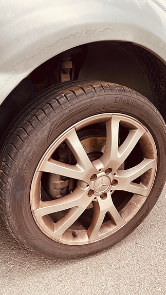 Mercedes-Benz ML320 9 of 21