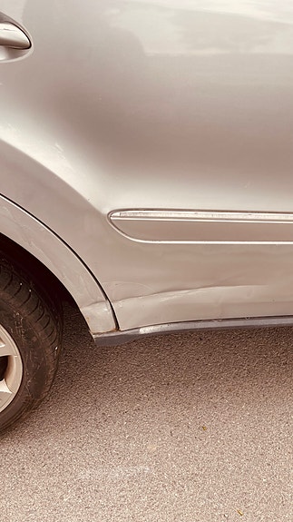 Mercedes-Benz ML320 7 of 21