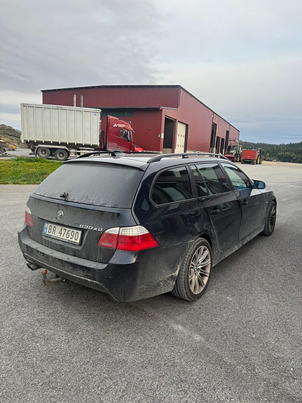 BMW 530xd 8 of 17