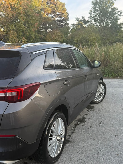 Opel Grandland X 4 of 19