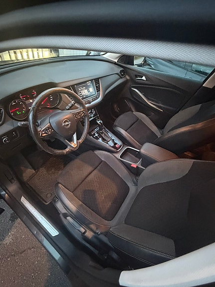 Opel Grandland X 10 of 19