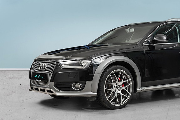 Audi A4 allroad 2 of 30