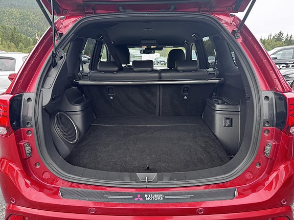 Mitsubishi Outlander 8 of 18