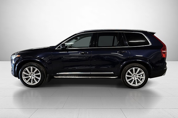 Volvo XC90 8 of 30