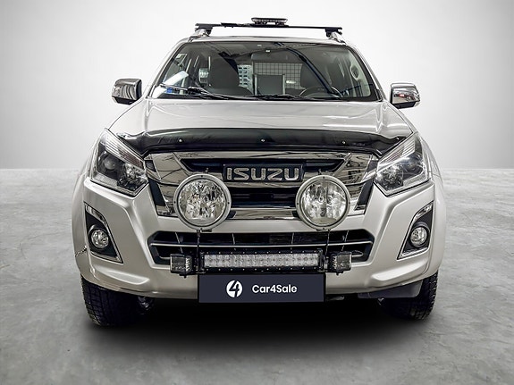 Isuzu D-max 8 of 30