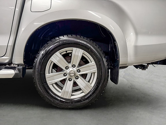 Isuzu D-max 30 of 30