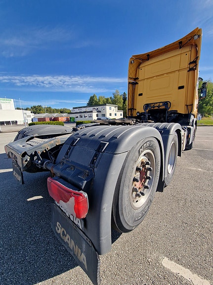 Scania R560 5 of 15