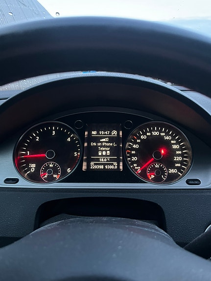 Volkswagen Passat 30 of 30