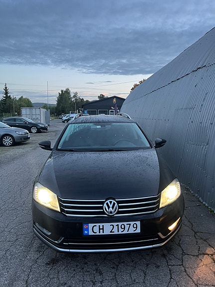 Volkswagen Passat 26 of 30