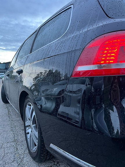 Volkswagen Passat 11 of 30