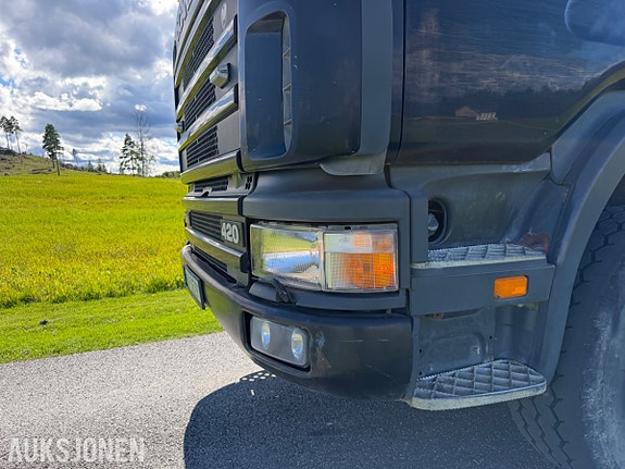Scania 124 c 24 of 30