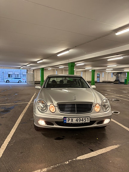 Mercedes-Benz E200 d 4 of 10